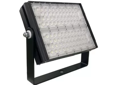 Ki diferans ki genyen ant LED ak floodlight?